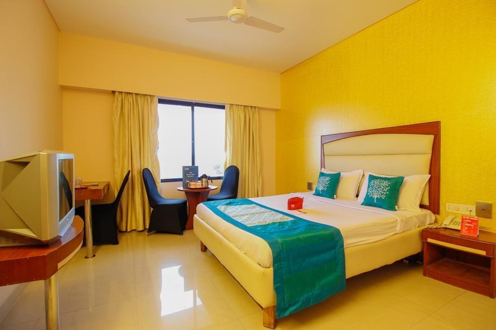 Capital O 1251 Hotel Suprabha Warangal Extérieur photo