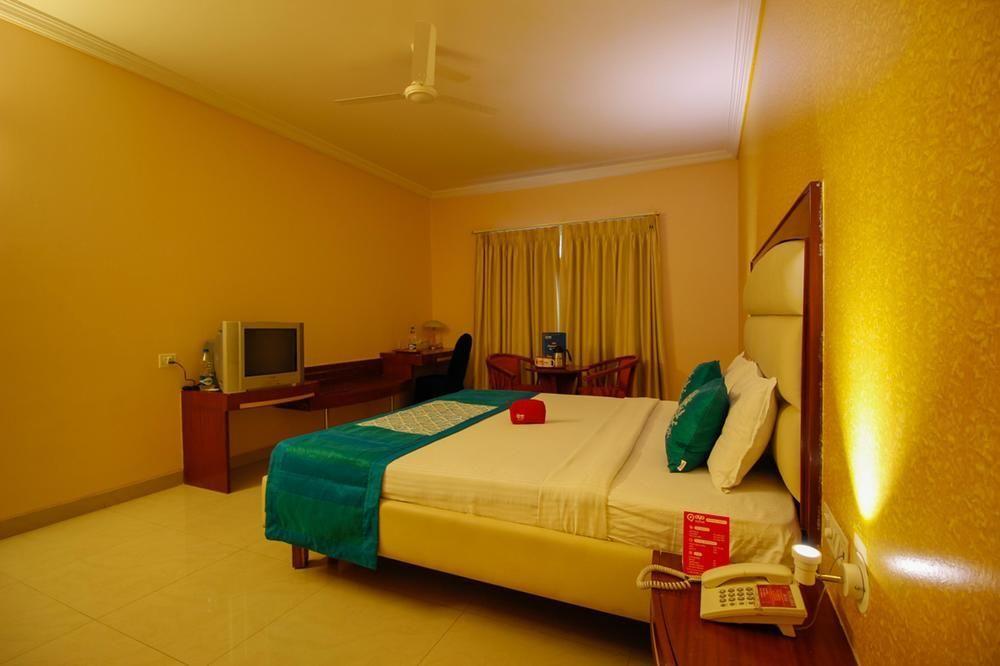Capital O 1251 Hotel Suprabha Warangal Extérieur photo